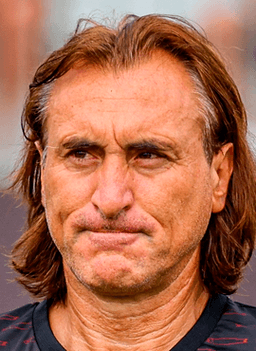 Tozé